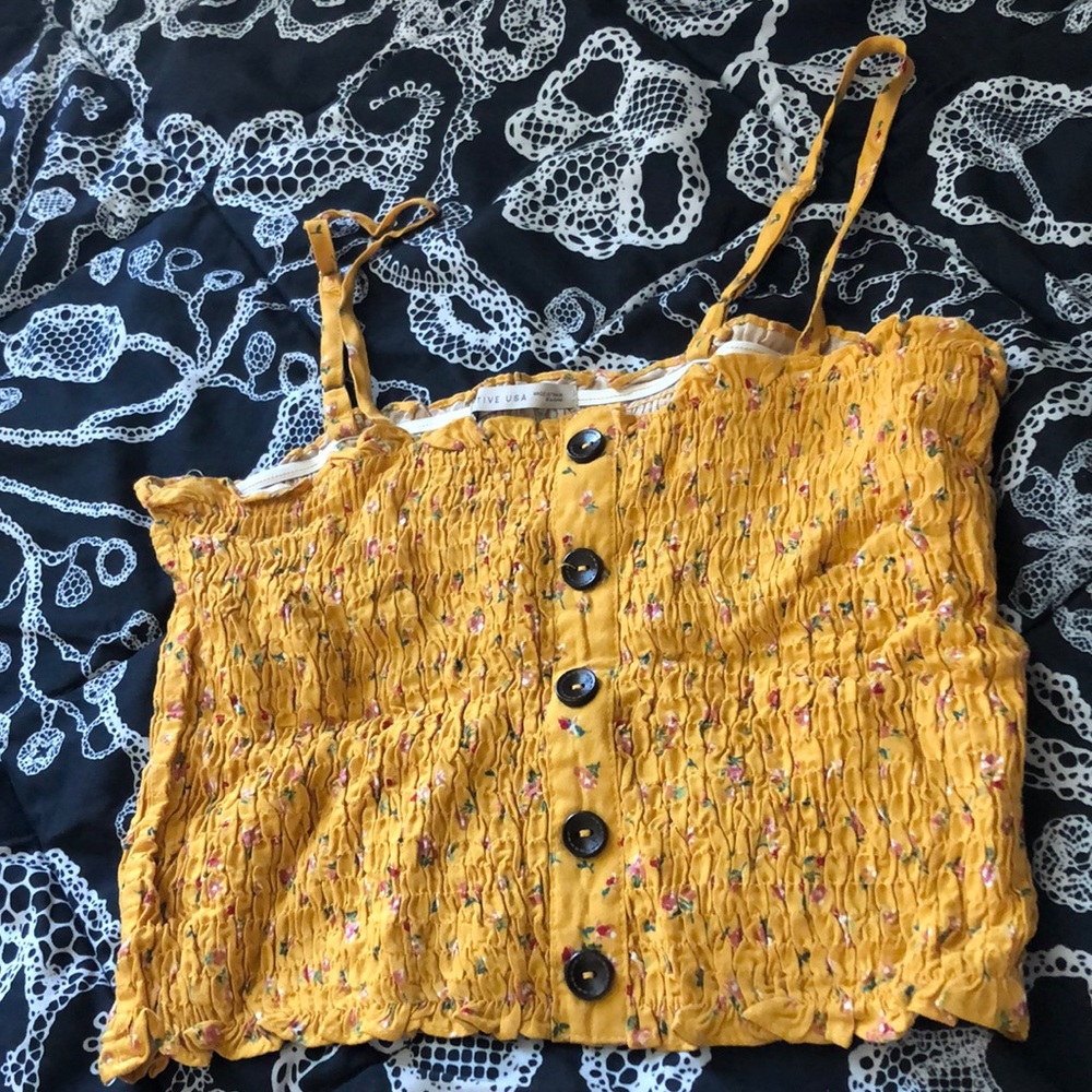 Crop top
